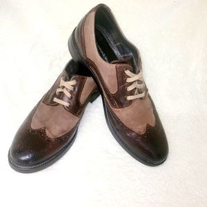 Johnston & Murphy Oxford Wingtip Shoes